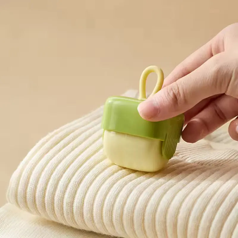 Portable Lint Roller Glitch Trends