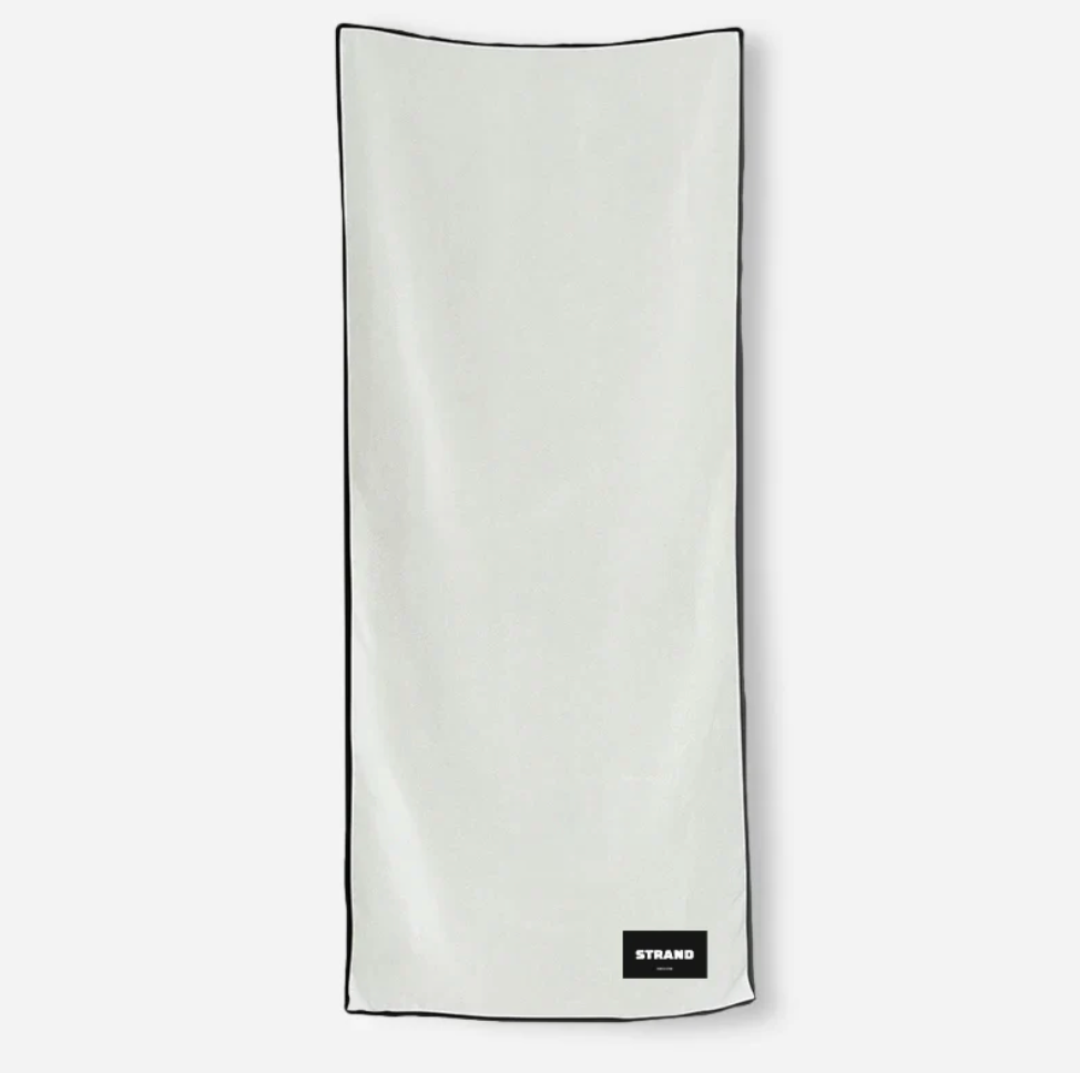 Magnet Towel Glitch Trends