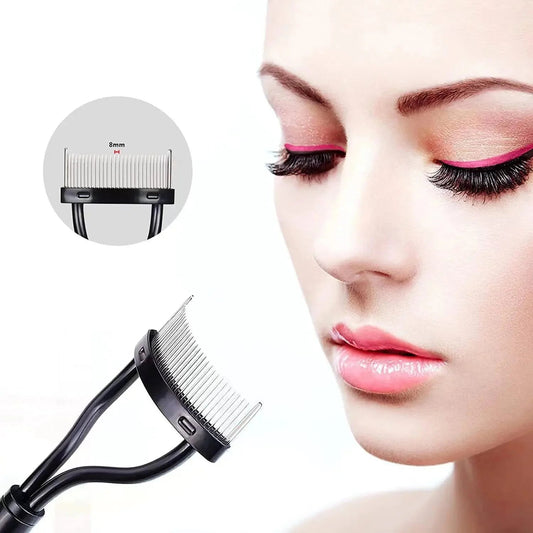 Eyelash Comb Glitch Trends